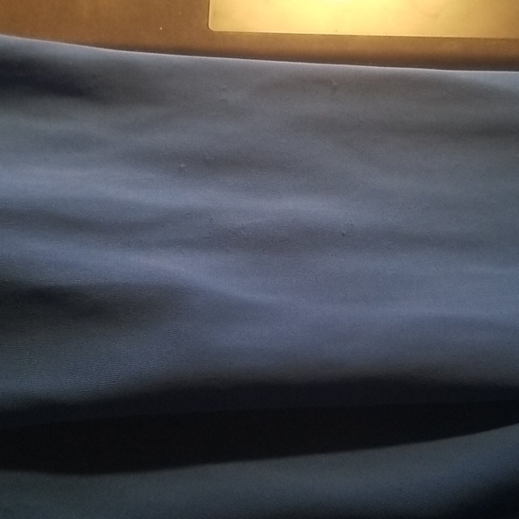 J.Crew Factory Rashguard 50+ Mediums - Picture 8 of 9